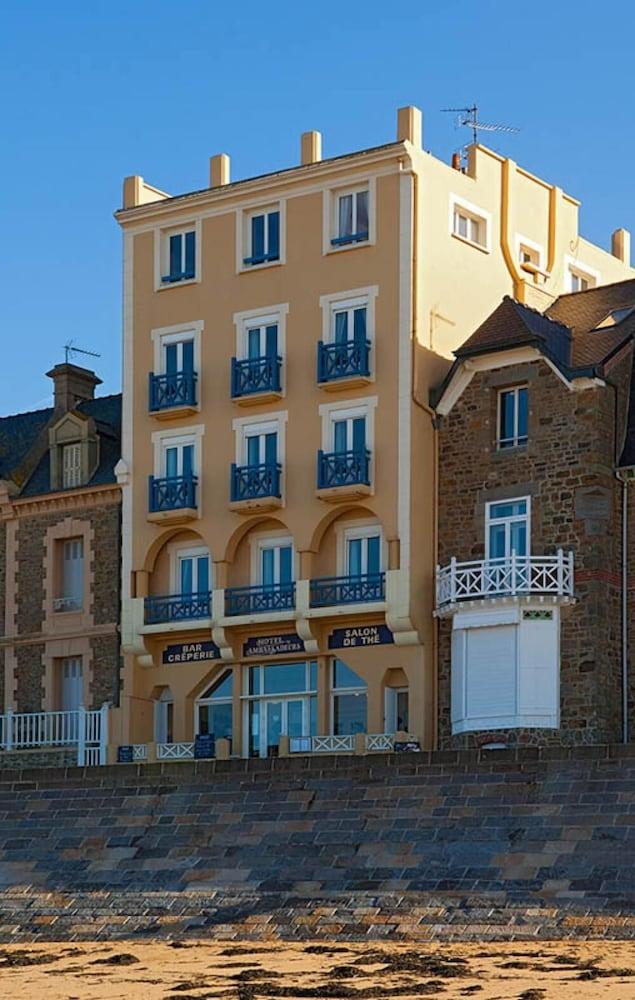 Ambassadeurs Logis Hotel Saint-Malo Bagian luar foto