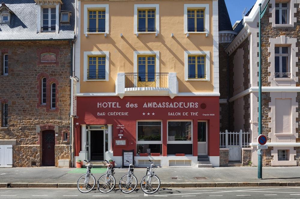 Ambassadeurs Logis Hotel Saint-Malo Bagian luar foto