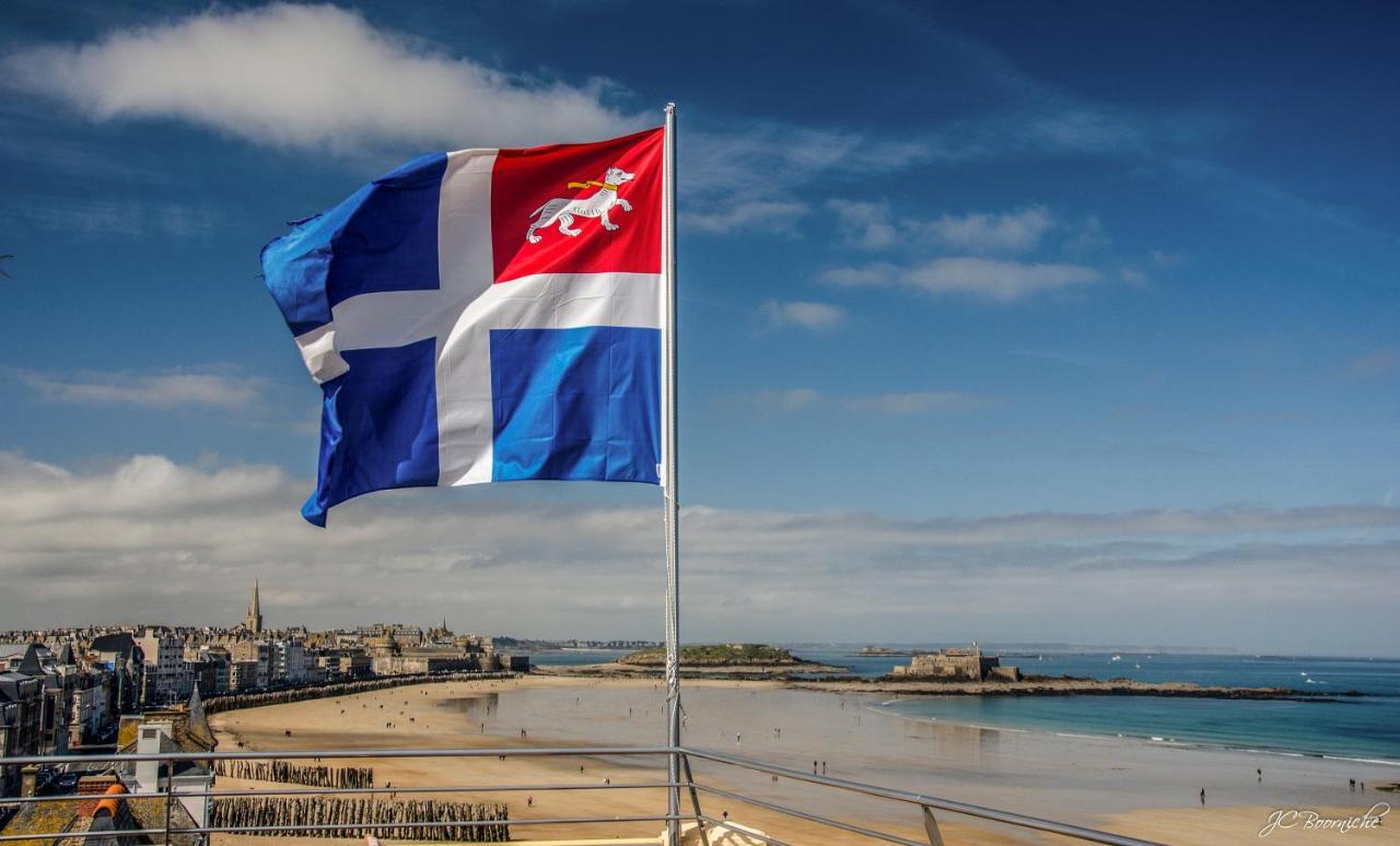 Ambassadeurs Logis Hotel Saint-Malo Bagian luar foto